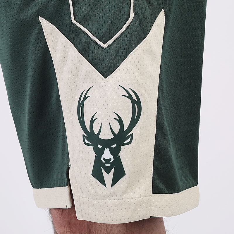 Мужские шорты Nike Milwaukee Bucks Icon Edition Swingman Shorts NBA (AJ5623-323^)  - цена, описание, фото 4